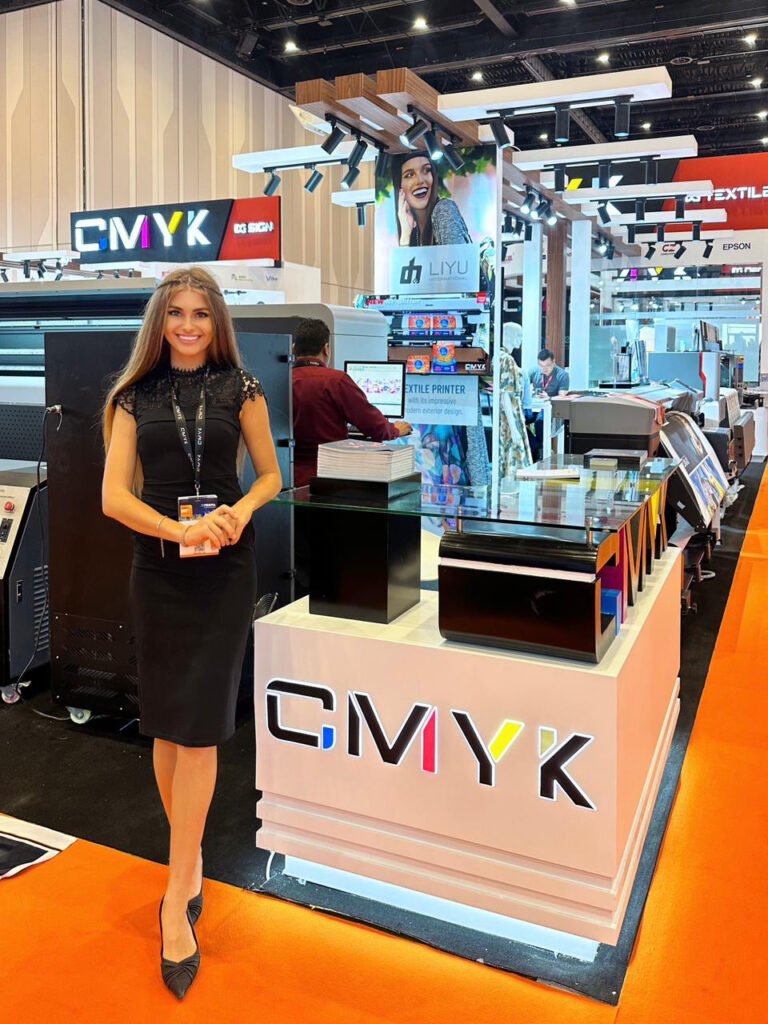 Dubai event staffing agency hostesses at Exhibtion